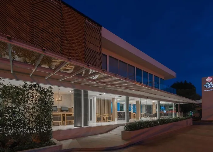 The Beachfront Hotel Phuket